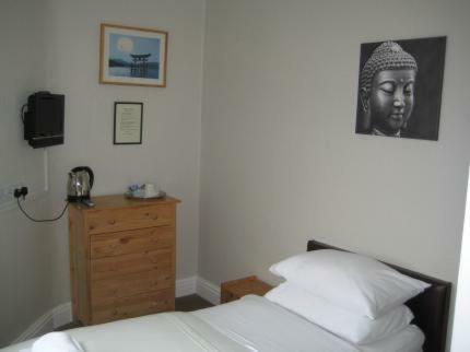 The Kings Arms Bed & Breakfast วิล์มสโลว์ ภายนอก รูปภาพ
